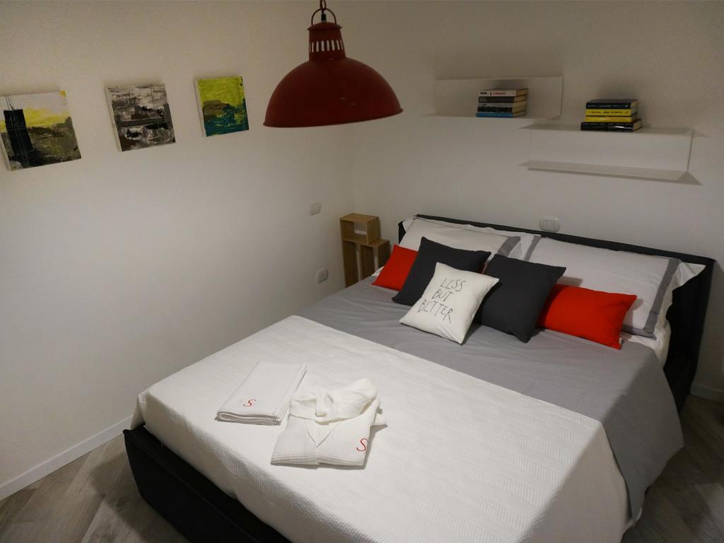 Les Suites Di بارما الغرفة الصورة